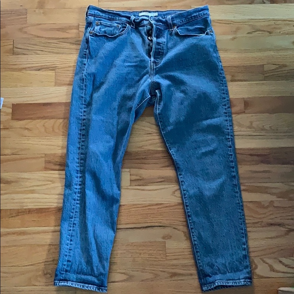 Levi’s Wedgie Straight Leg Jeans